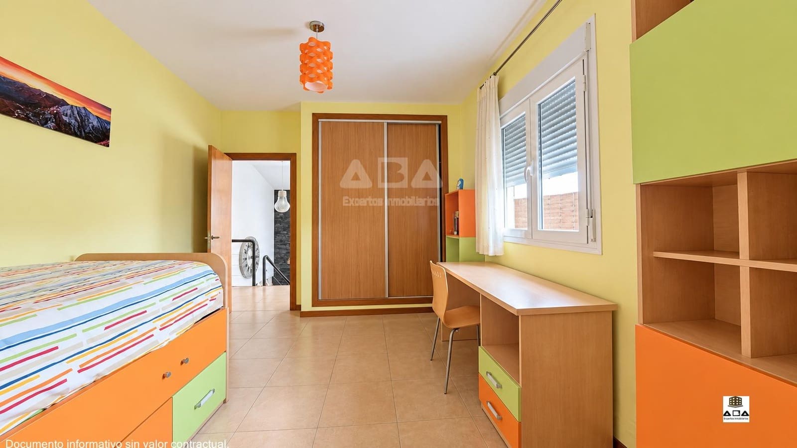 Chalet de 5 habitaciones en Manzanares en venta con garaje - 350.000 € (Ref: 10180681)