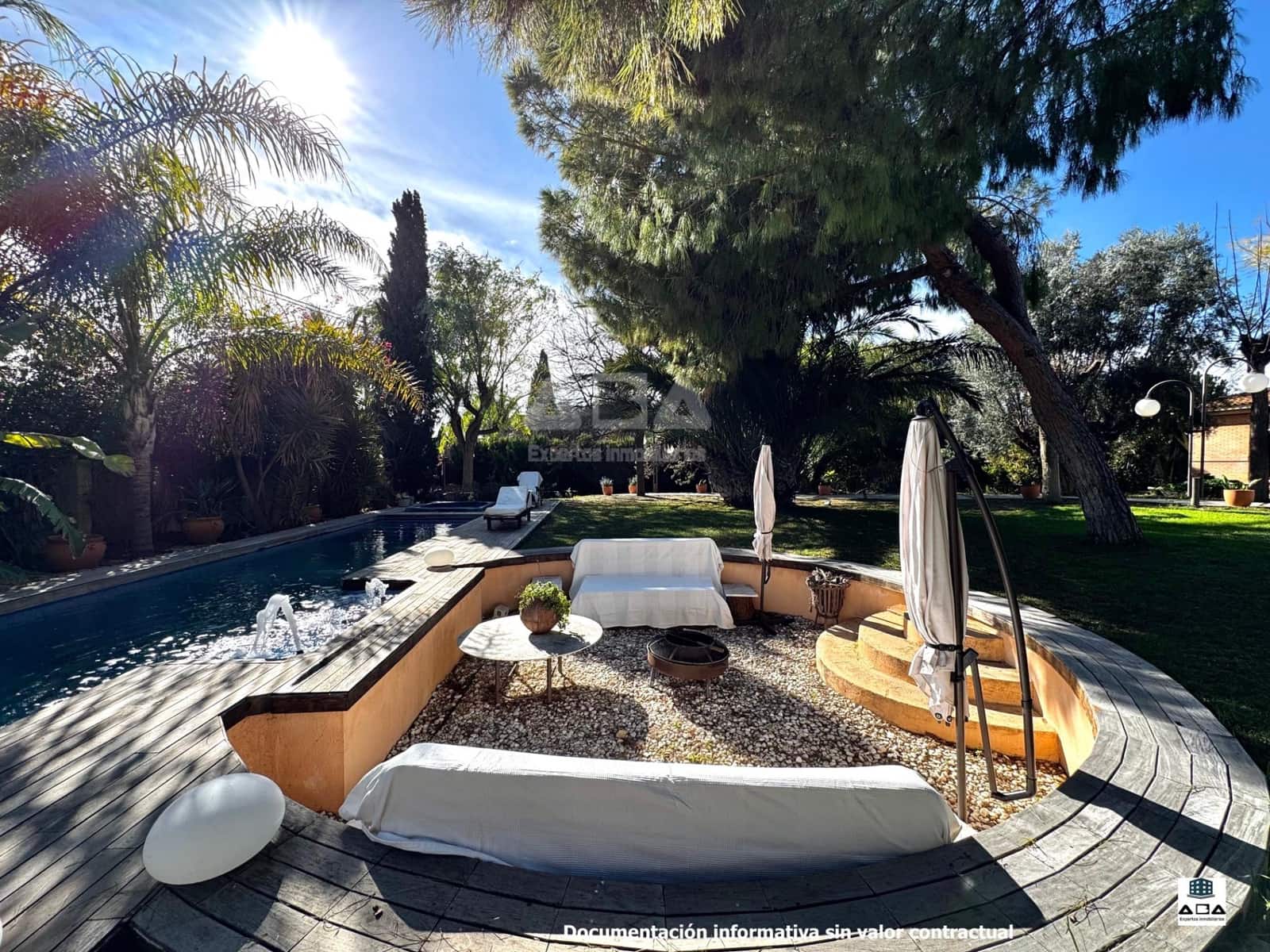 7 slaapkamer Villa te koop in Villafranqueza met zwembad garage - € 1.300.000 (Ref: 9945812)