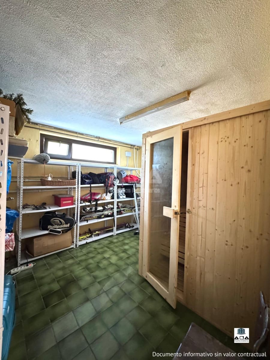 5 soverom Villa til salgs i Gijon med svømmebasseng garasje - € 950 000 (Ref: 9945814)