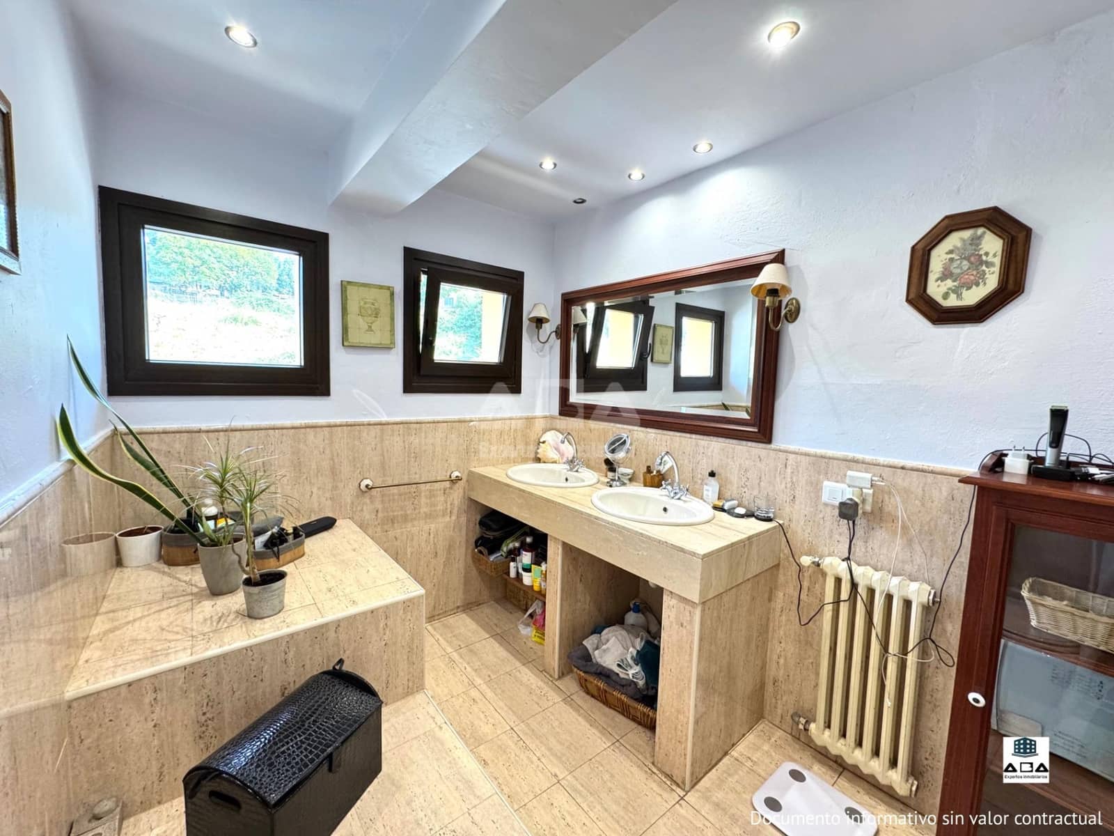 5 soverom Villa til salgs i Gijon med svømmebasseng garasje - € 950 000 (Ref: 9945814)