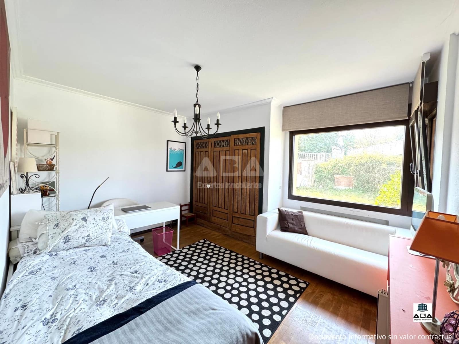 5 soverom Villa til salgs i Gijon med svømmebasseng garasje - € 950 000 (Ref: 9945814)