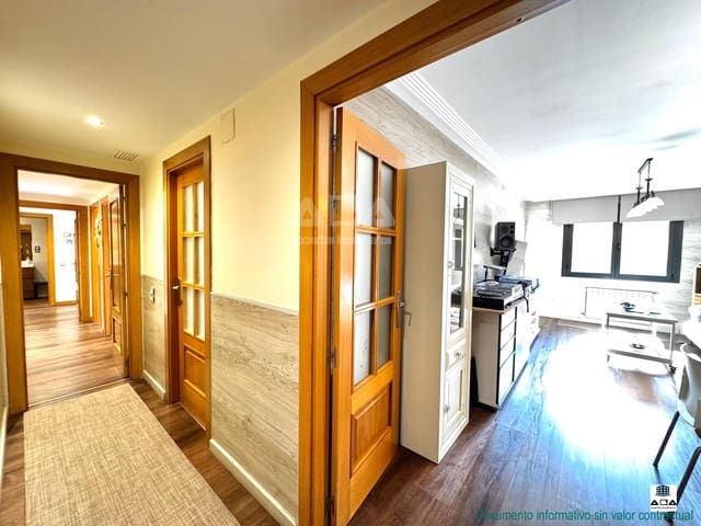 3 sovrum Lägenhet till salu i Las Rozas de Madrid med pool garage - 639 000 € (Ref: 9945815)