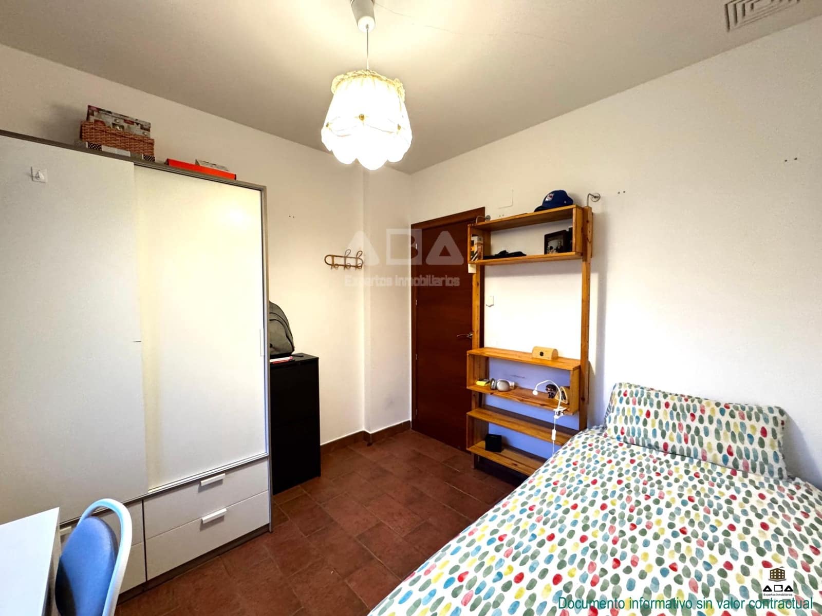 4 sovrum Villa till salu i Poyales del Hoyo med pool garage - 287 000 € (Ref: 9945816)