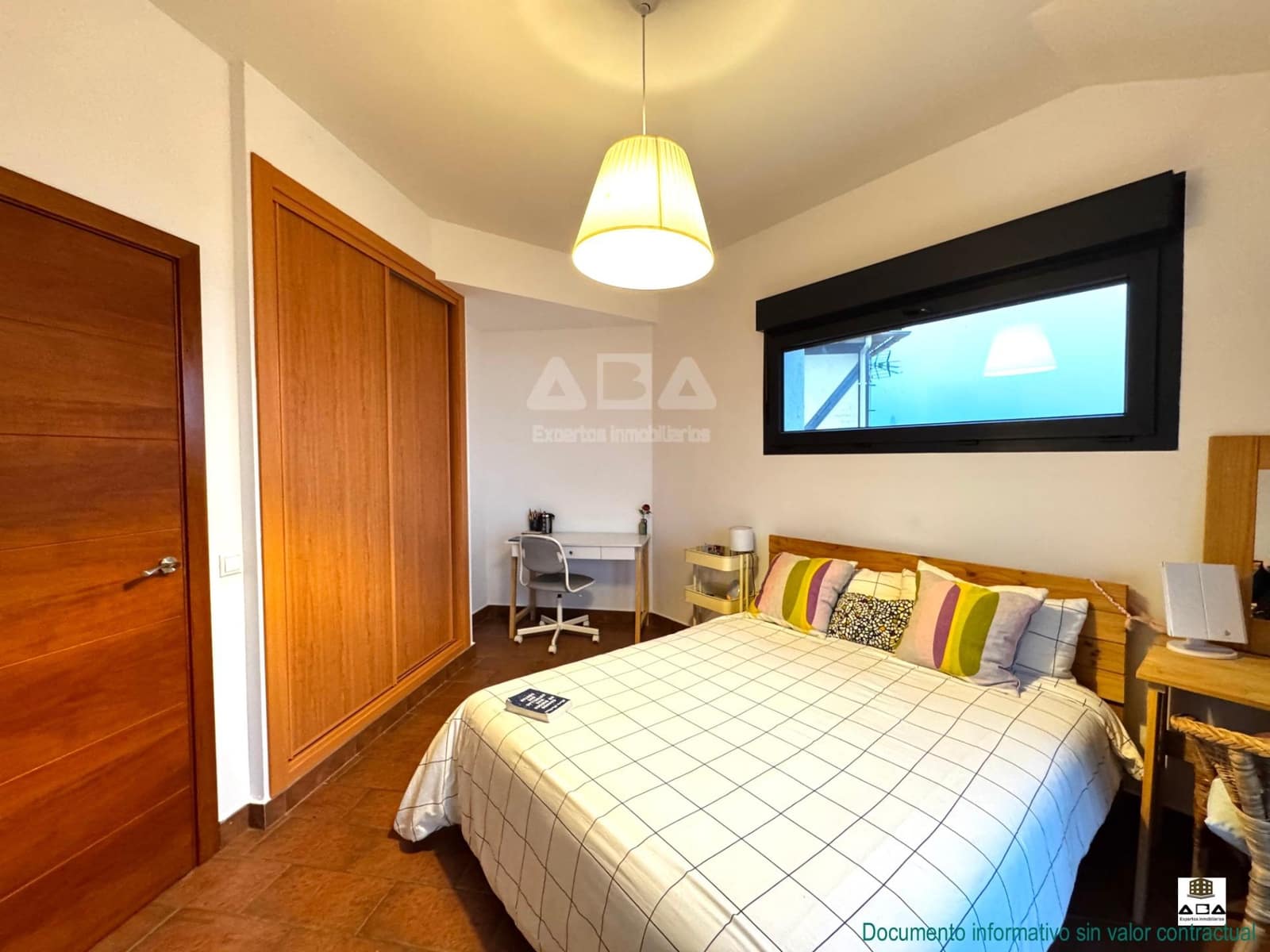 4 sovrum Villa till salu i Poyales del Hoyo med pool garage - 287 000 € (Ref: 9945816)
