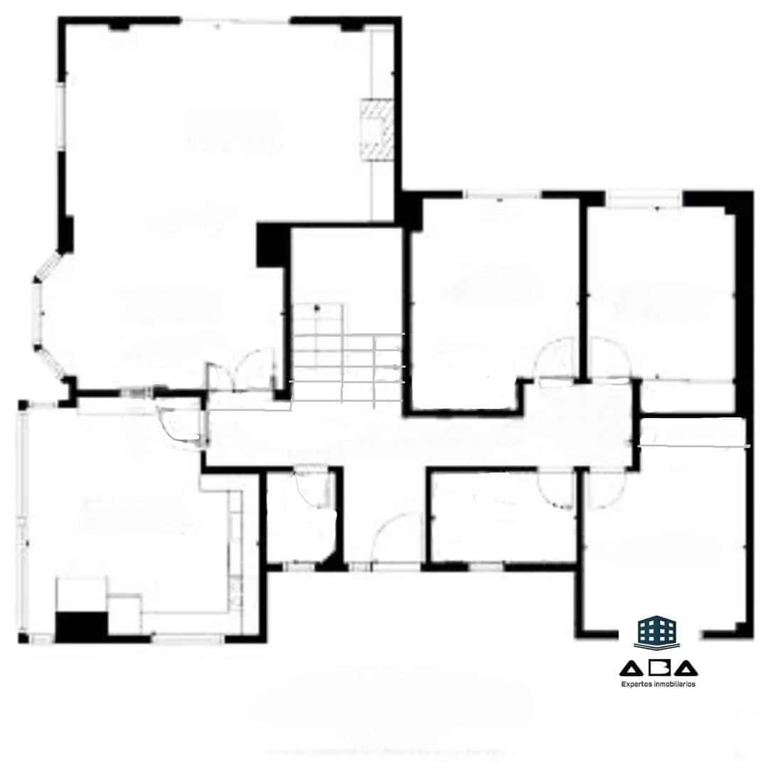 5 soverom Villa til salgs i Villanueva de la Canada med svømmebasseng garasje - € 875 000 (Ref: 9945817)