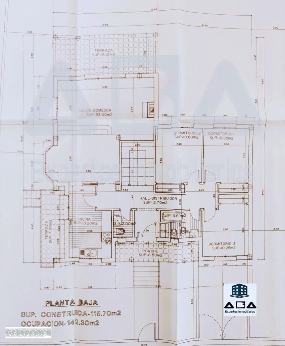 5 quarto Moradia para venda em Villanueva de la Canada com piscina garagem - 875 000 € (Ref: 9945817)