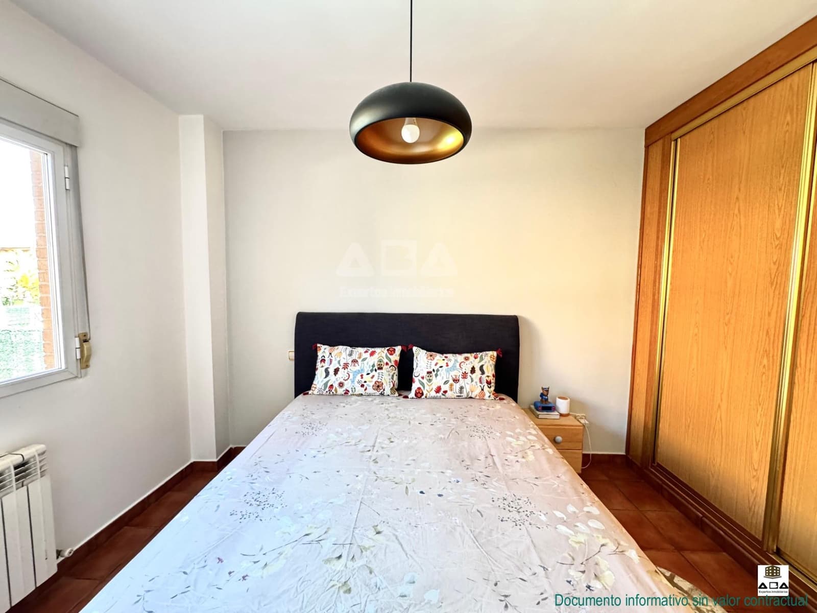 5 quarto Moradia para venda em Villanueva de la Canada com piscina garagem - 875 000 € (Ref: 9945817)