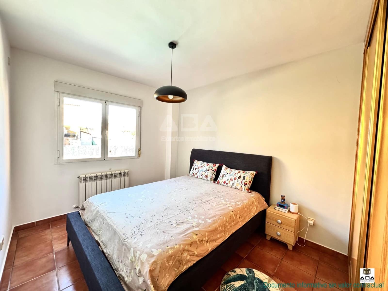 5 quarto Moradia para venda em Villanueva de la Canada com piscina garagem - 875 000 € (Ref: 9945817)
