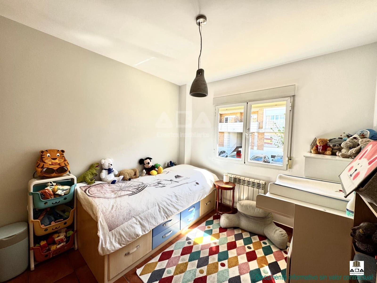 5 quarto Moradia para venda em Villanueva de la Canada com piscina garagem - 875 000 € (Ref: 9945817)