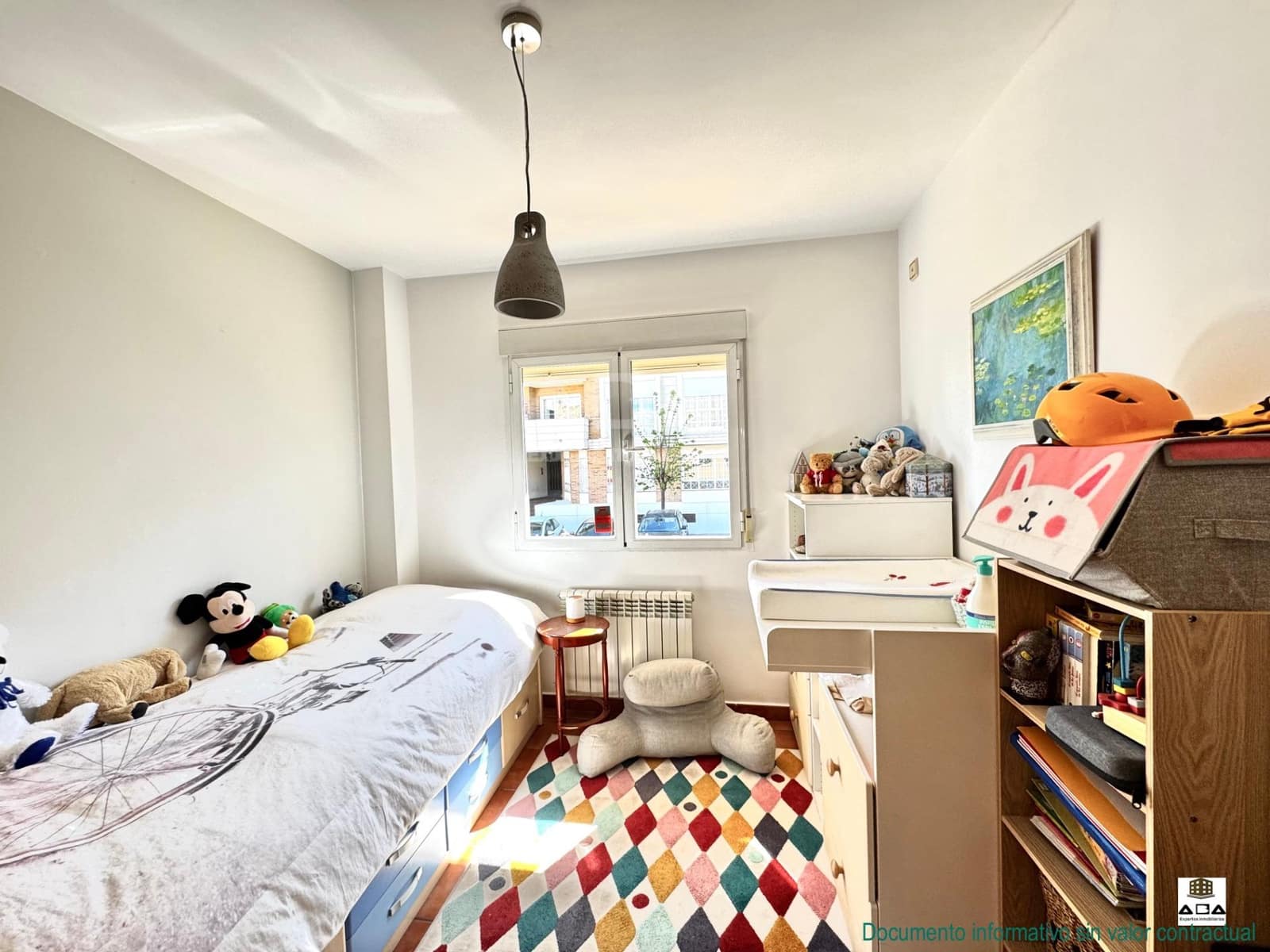 5 quarto Moradia para venda em Villanueva de la Canada com piscina garagem - 875 000 € (Ref: 9945817)