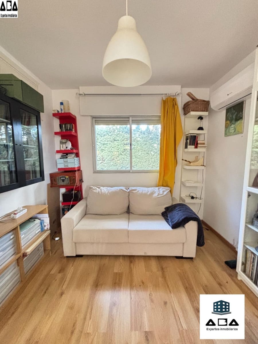 Chalet de 2 habitaciones en Valdemorillo en venta con piscina garaje - 425.000 € (Ref: 9945818)