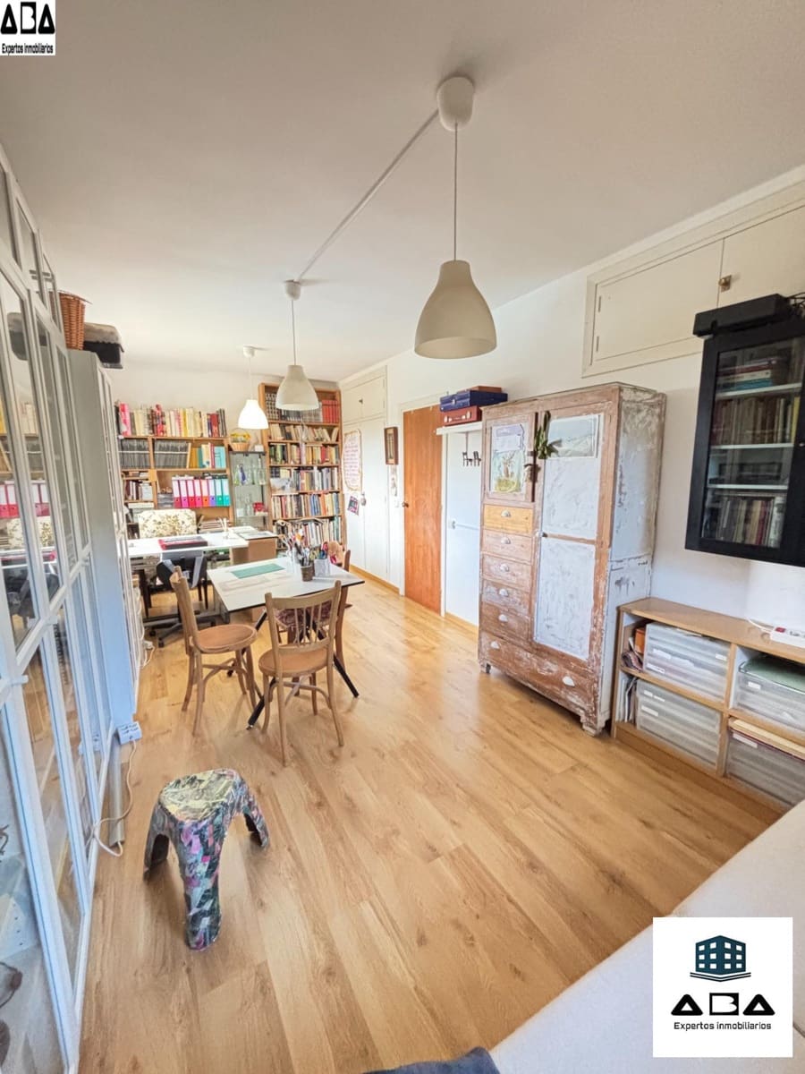 Chalet de 2 habitaciones en Valdemorillo en venta con piscina garaje - 425.000 € (Ref: 9945818)