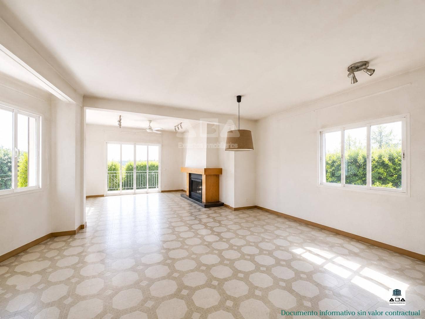 Chalet de 2 habitaciones en Valdemorillo en venta con piscina garaje - 425.000 € (Ref: 9945818)