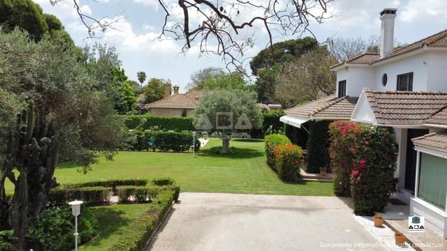 6 slaapkamer Villa te koop in Jerez de la Frontera met zwembad garage - € 2.990.000 (Ref: 9945819)