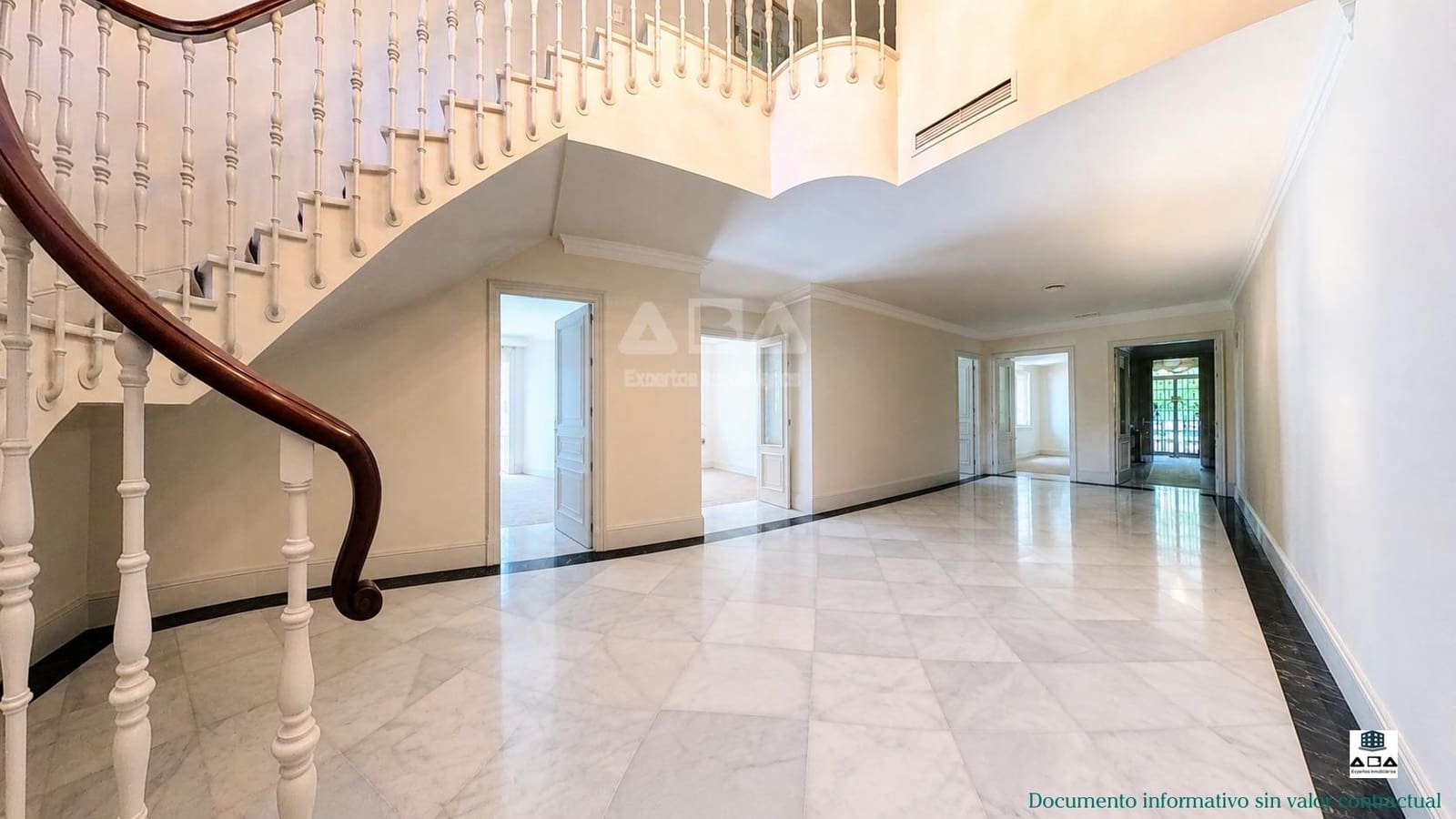 6 quarto Moradia para venda em Jerez de la Frontera com piscina garagem - 2 990 000 € (Ref: 9945819)