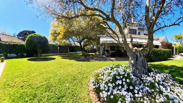 6 slaapkamer Villa te koop in Jerez de la Frontera met zwembad garage - € 2.990.000 (Ref: 9945819)