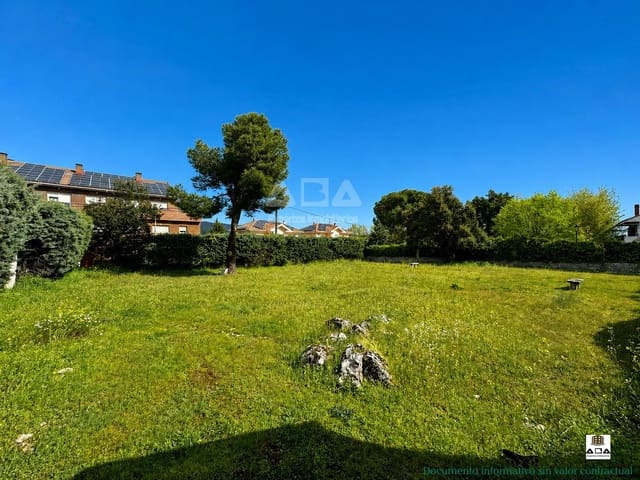 Terreno para Construção para venda em Las Rozas de Madrid - 498 000 € (Ref: 9945820)