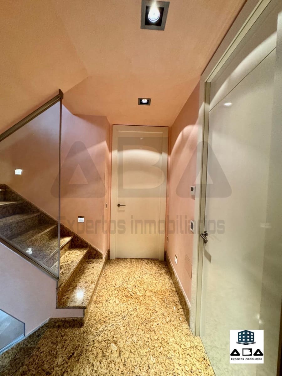 3 quarto Moradia para venda em Torrelodones com piscina garagem - 1 100 000 € (Ref: 9945821)