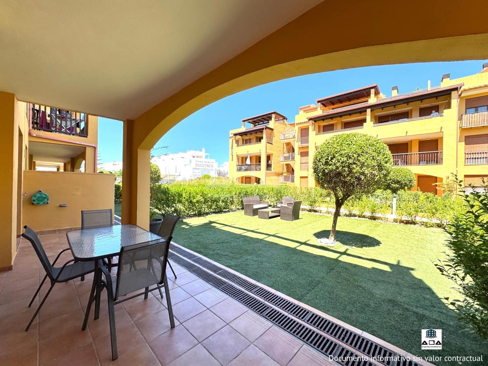 2 sovrum Strandlägenhet till salu i Alcossebre med pool - 299 000 € (Ref: 9945826)
