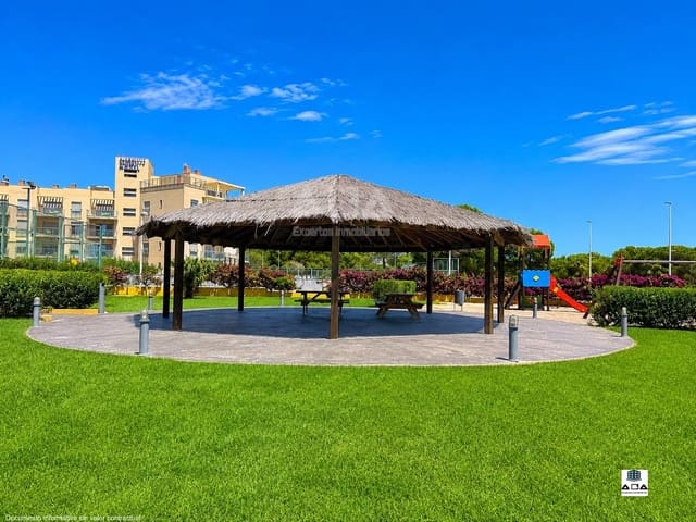 2 Zimmer Strandapartment zu verkaufen in Alcossebre, Alcalá de Xivert mit Pool - 299.000 € (Ref: 9945826)