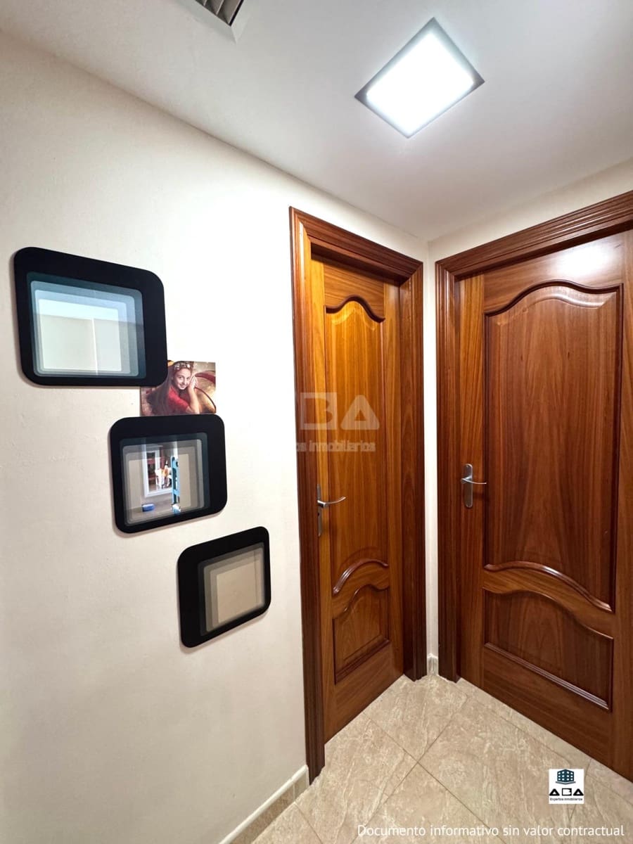 2 bedroom Beach Apartment for sale in Alcossebre with pool garage - € 229,000 (Ref: 9945827)