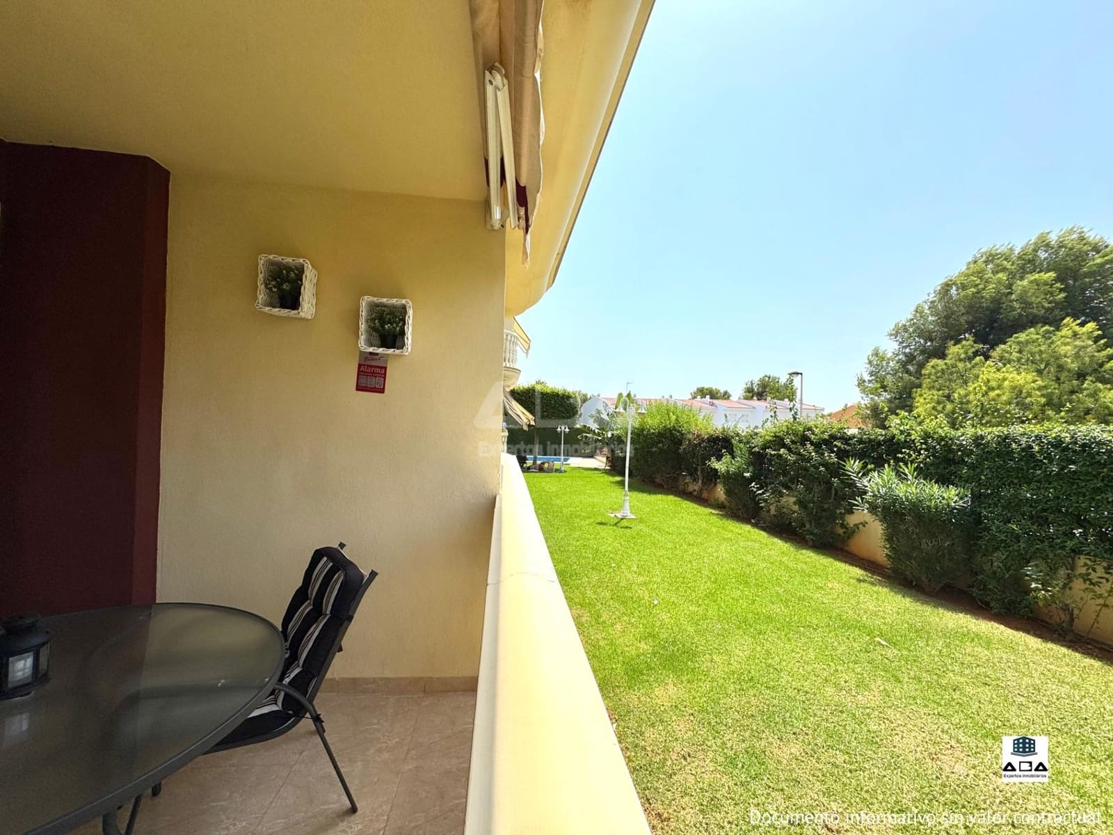 2 bedroom Beach Apartment for sale in Alcossebre with pool garage - € 229,000 (Ref: 9945827)