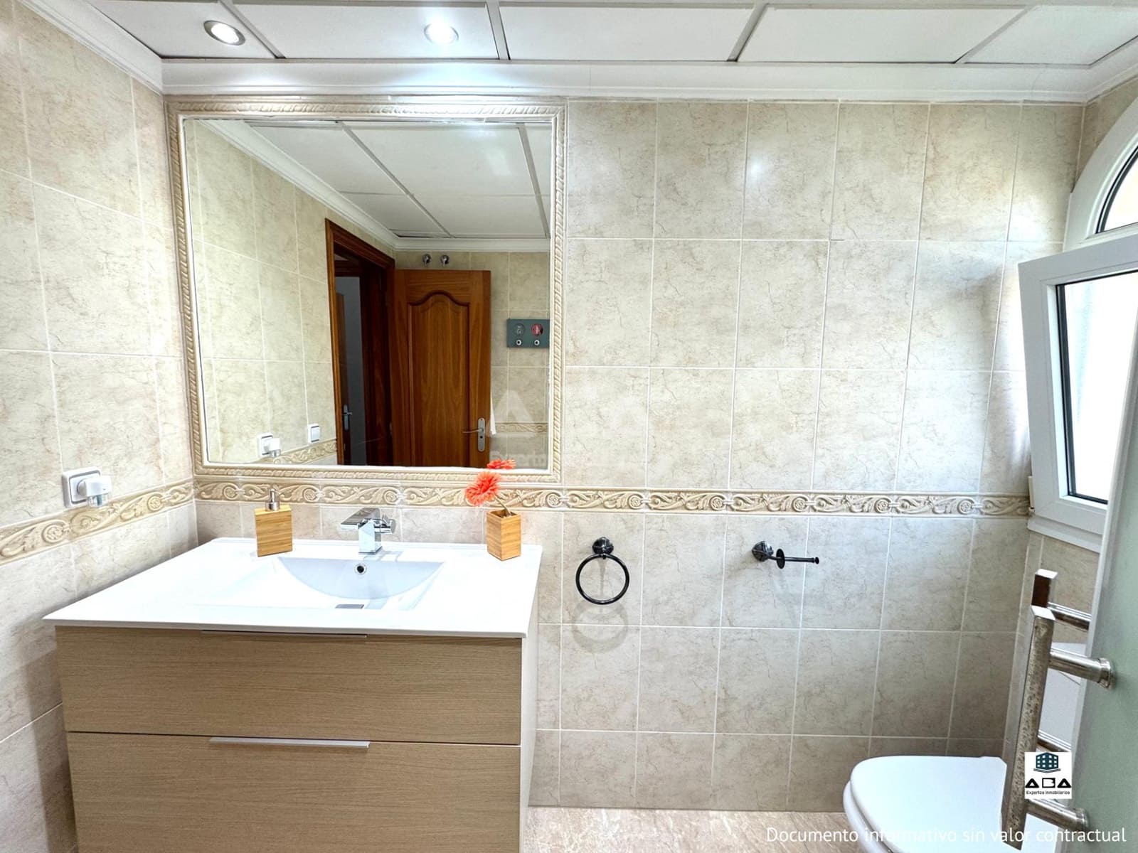 2 bedroom Beach Apartment for sale in Alcossebre with pool garage - € 229,000 (Ref: 9945827)