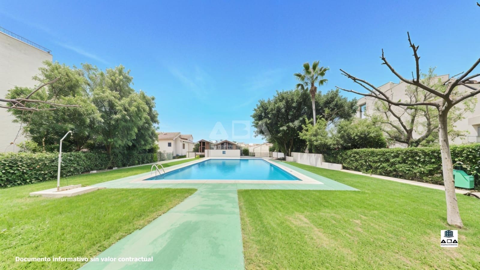 2 bedroom Beach Apartment for sale in Alcossebre with pool garage - € 205,000 (Ref: 9945829)