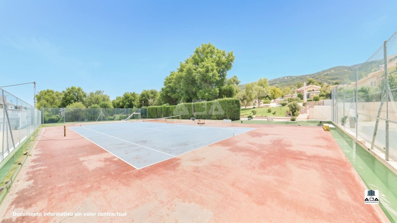 2 bedroom Beach Apartment for sale in Alcossebre with pool garage - € 205,000 (Ref: 9945829)