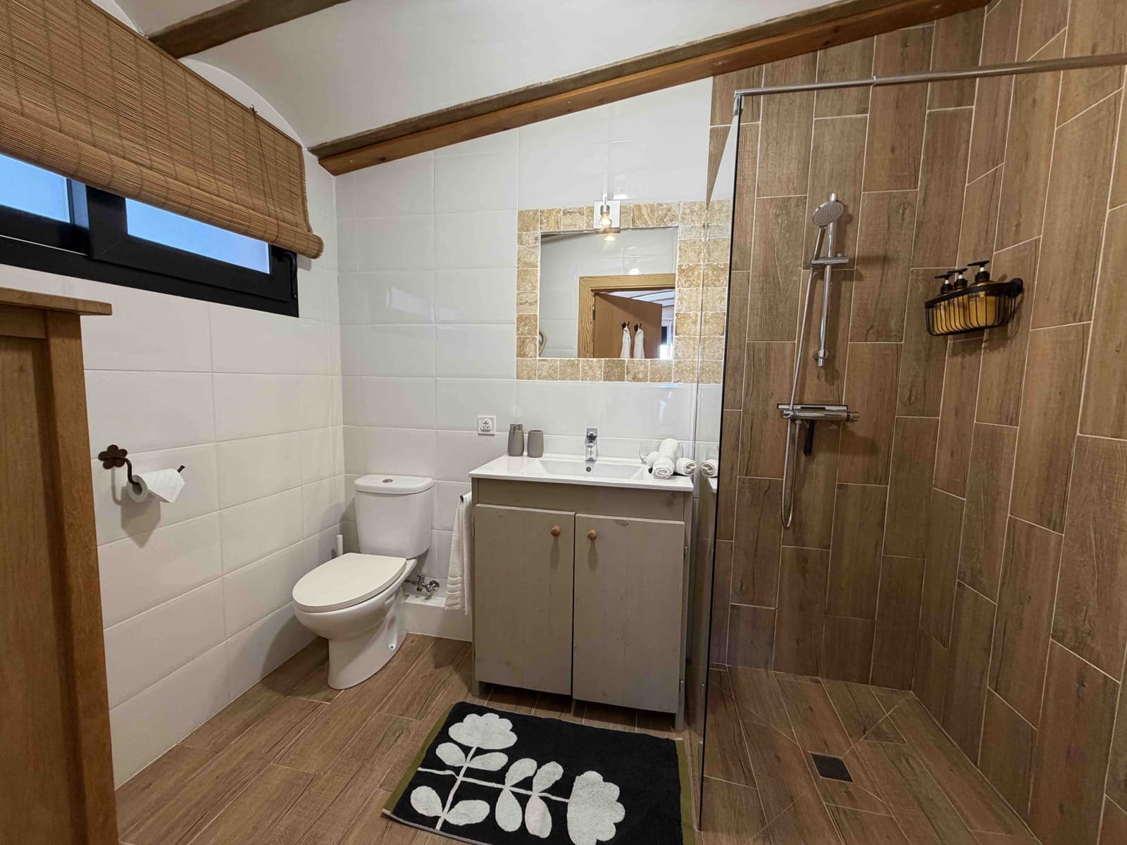 6 soveværelse Guesthouse/B & B til salg i Traiguera med swimmingpool garage - € 725.000 (Ref: 9944912)