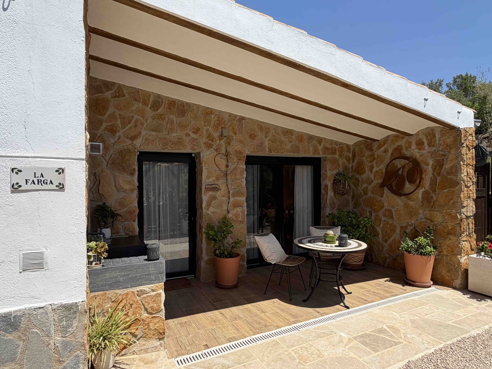 6 soveværelse Guesthouse/B & B til salg i Traiguera med swimmingpool garage - € 725.000 (Ref: 9944912)