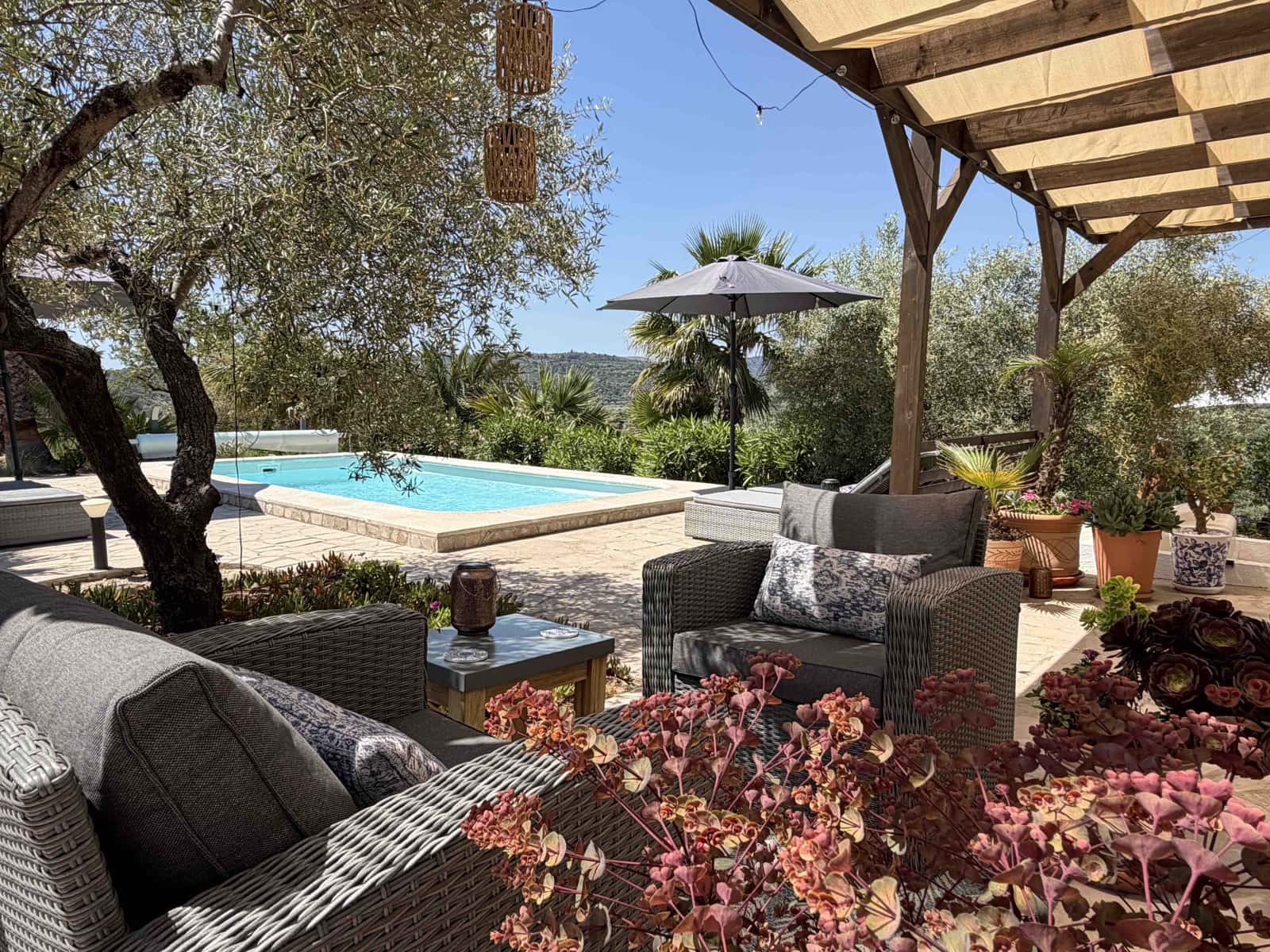 6 soveværelse Guesthouse/B & B til salg i Traiguera med swimmingpool garage - € 725.000 (Ref: 9944912)