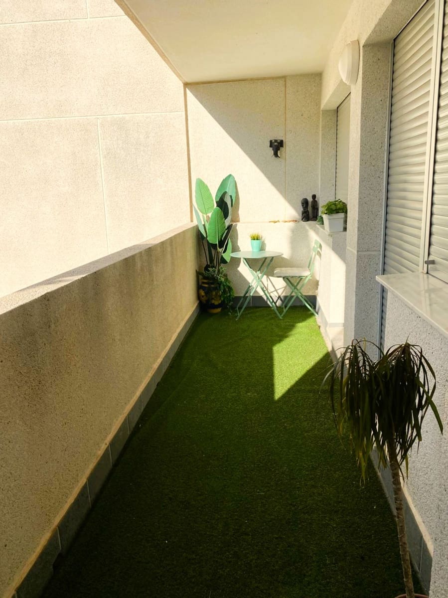 2 slaapkamer Appartement te koop in Riviera del Sol met zwembad garage - € 335.000 (Ref: 9941165)