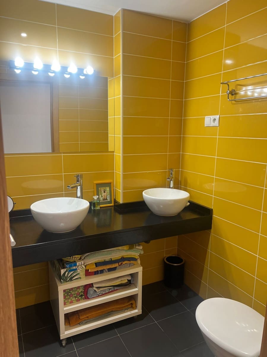 2 slaapkamer Appartement te koop in Riviera del Sol met zwembad garage - € 335.000 (Ref: 9941165)