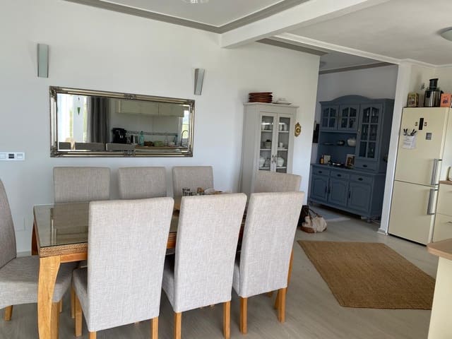 2 soveværelse Penthouse til salg i Estepona Golf, Estepona med swimmingpool - € 450.000 (Ref: 9993663)