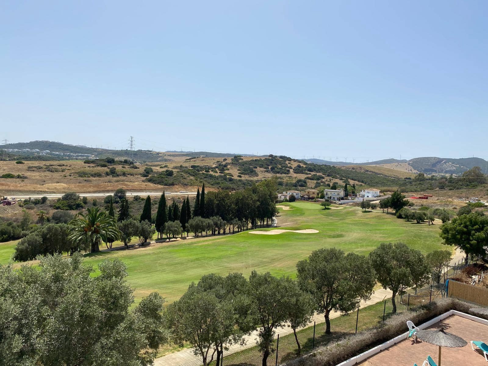 2 makuuhuone Kattohuoneisto myytävänä paikassa Estepona mukana uima-altaan - 450 000 € (Ref: 9993663)