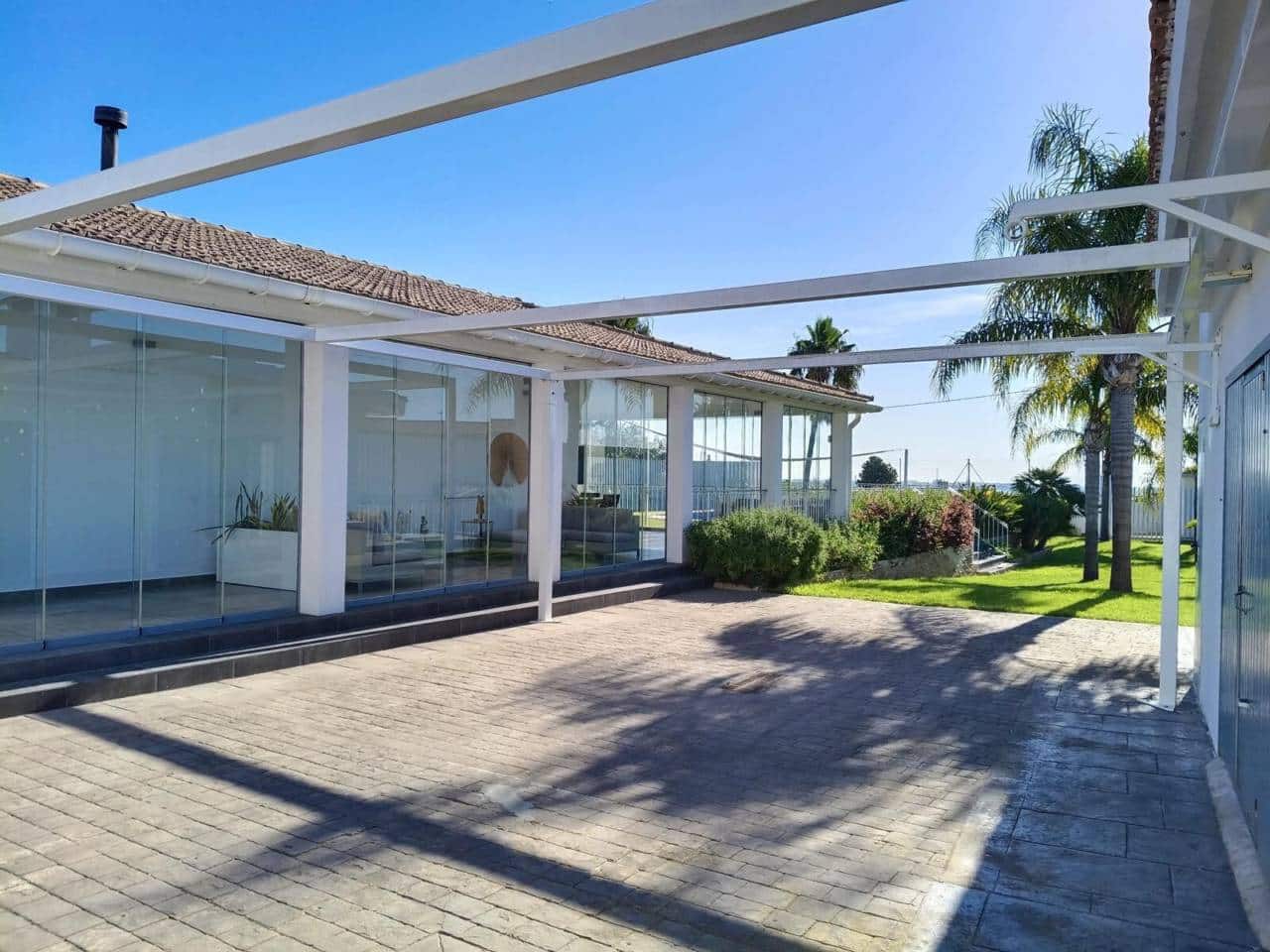 7 soveværelse Villa til salg i Carlet med swimmingpool garage - € 485.000 (Ref: 10157141)