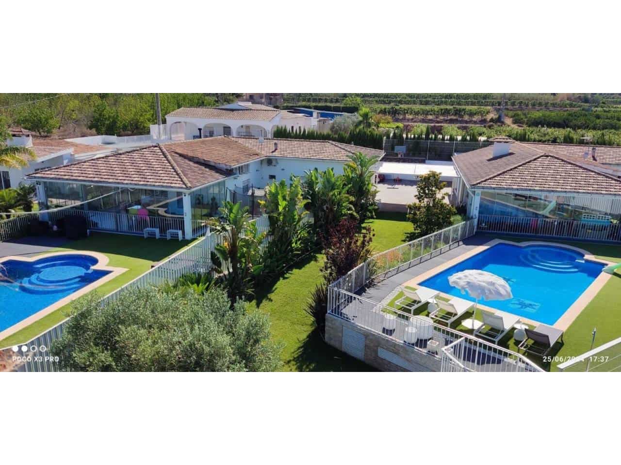 7 soveværelse Villa til salg i Carlet med swimmingpool garage - € 485.000 (Ref: 10157141)