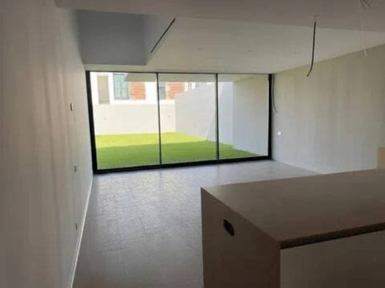 4 bedroom Townhouse for rent in Rocafort with pool garage - € 2,600 (Ref: 9960224)
