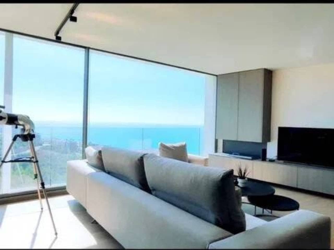 3 sypialnia Penthouse na sprzedaż w Oropesa  z basenem garażem - 610 000 € (Ref: 9960225)
