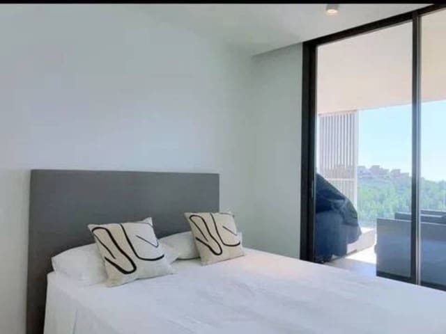3 sypialnia Penthouse na sprzedaż w Oropesa  z basenem garażem - 610 000 € (Ref: 9960225)