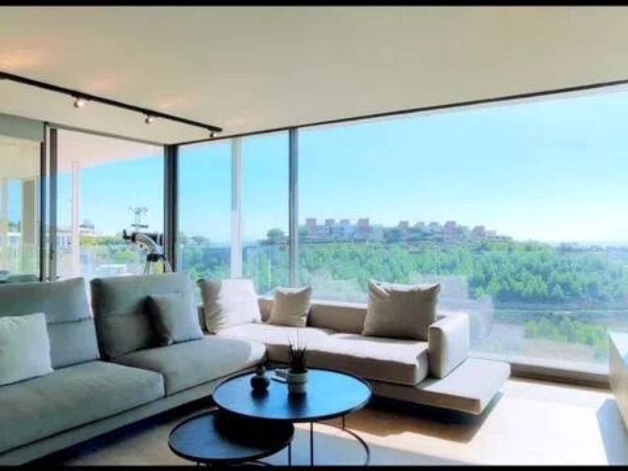 3 sypialnia Penthouse na sprzedaż w Oropesa  z basenem garażem - 610 000 € (Ref: 9960225)