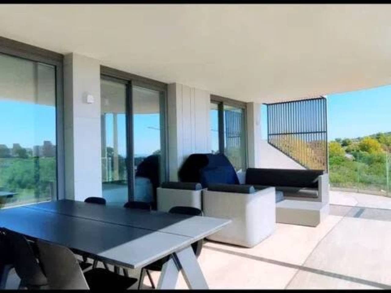 3 sypialnia Penthouse na sprzedaż w Oropesa  z basenem garażem - 610 000 € (Ref: 9960225)