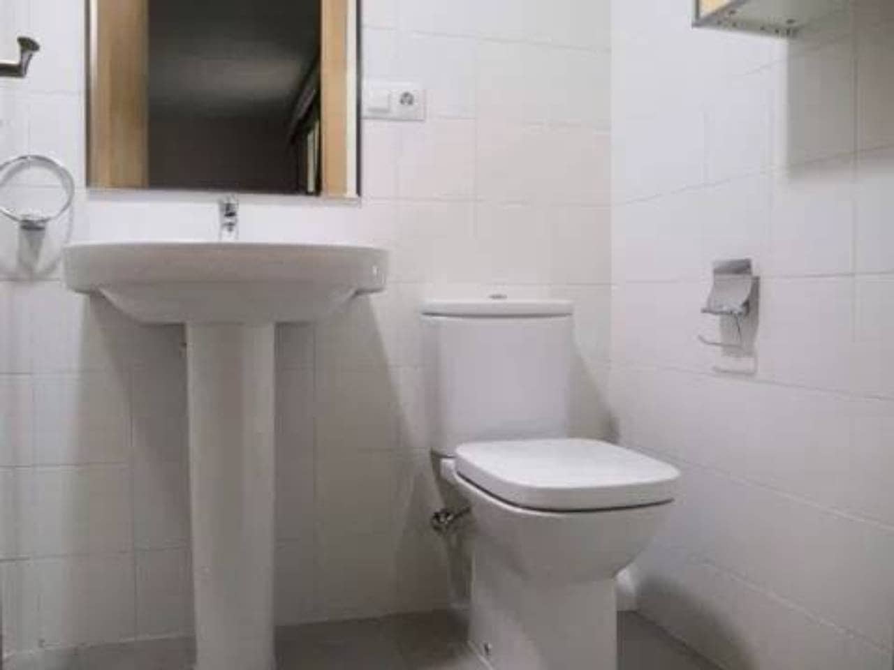 8 slaapkamer Flat te koop in Valencia stad met garage - € 1.300.000 (Ref: 9960226)