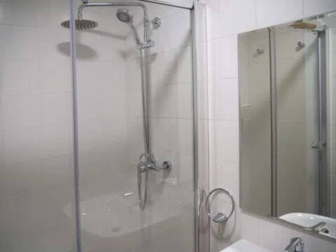 8 slaapkamer Flat te koop in Valencia stad met garage - € 1.300.000 (Ref: 9960226)