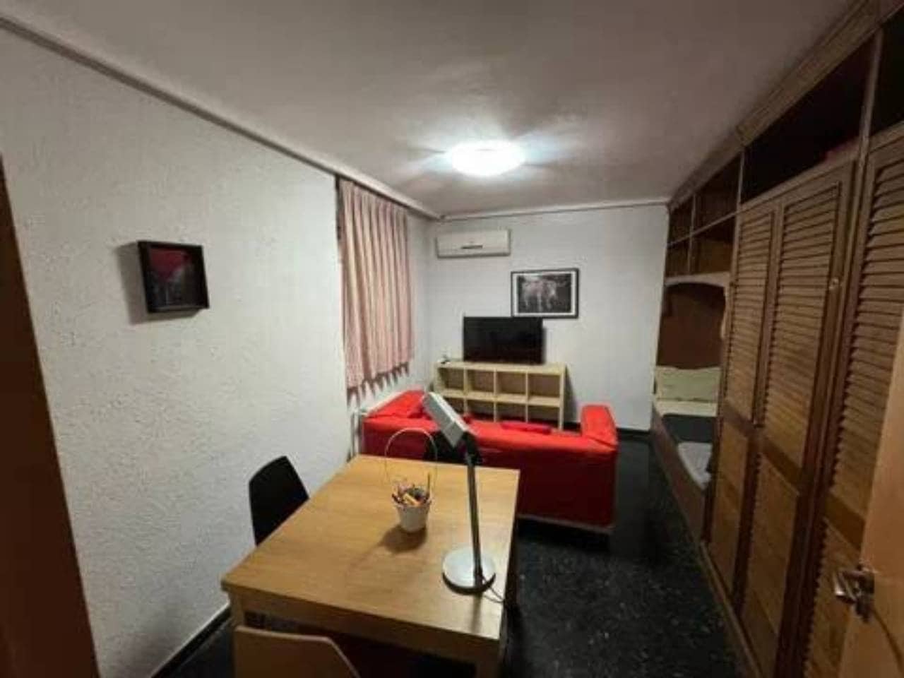 8 slaapkamer Flat te koop in Valencia stad met garage - € 1.300.000 (Ref: 9960226)