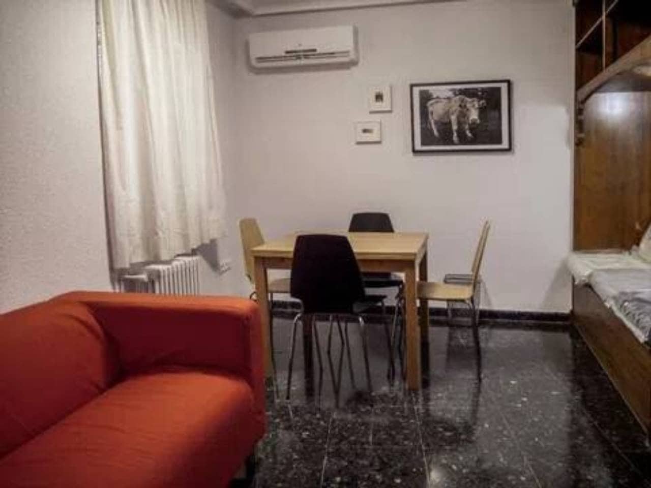 8 slaapkamer Flat te koop in Valencia stad met garage - € 1.300.000 (Ref: 9960226)