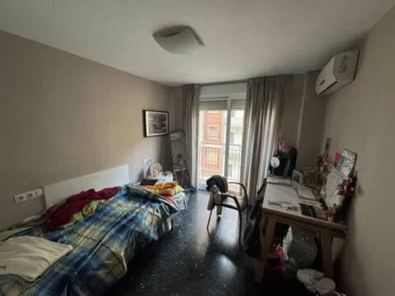 8 slaapkamer Flat te koop in Valencia stad met garage - € 1.300.000 (Ref: 9960226)