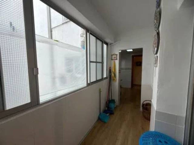 3 slaapkamer Flat te koop in Cami Real, Valencia stad met garage - € 297.000 (Ref: 9960227)