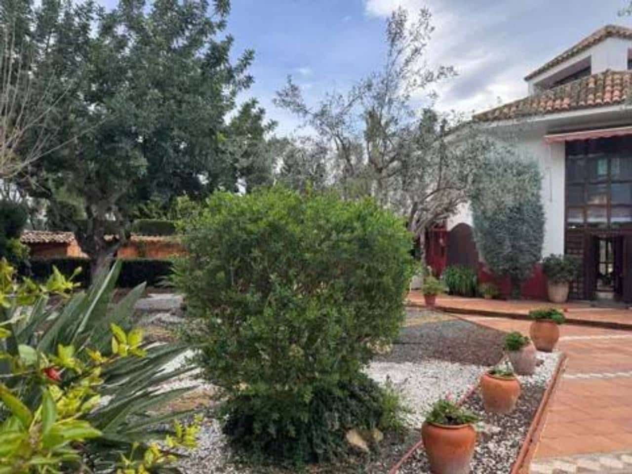 5 sypialnia Willa na sprzedaż w Puig z basenem garażem - 830 000 € (Ref: 9960228)